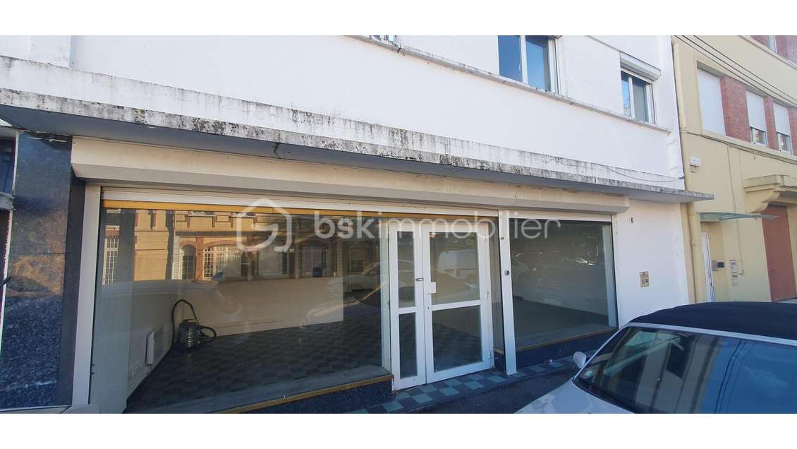 Local commercial polyvalent 226m² cœur de Tarbes