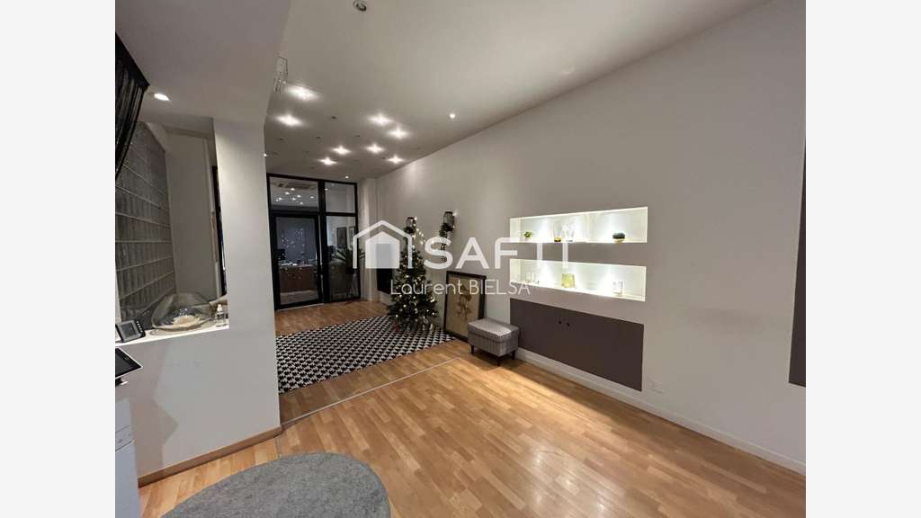 Local commercial ou bureau 95m² à vendre à Tarbes