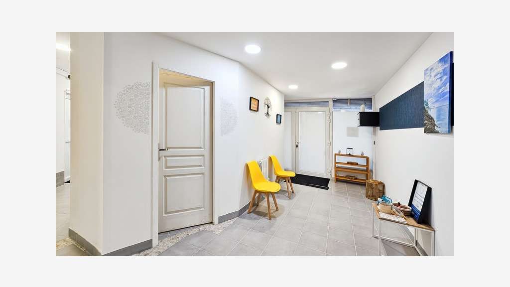 Local 53m² à vendre avec stationnement à Tarbes