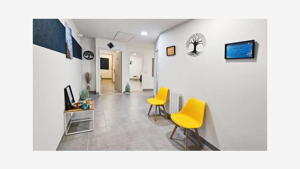 Local 53m² à vendre avec stationnement à Tarbes