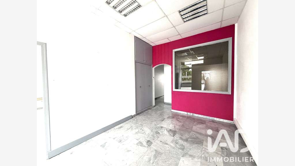 Vente local commercial 78m² en RDC + cave à Tarbes
