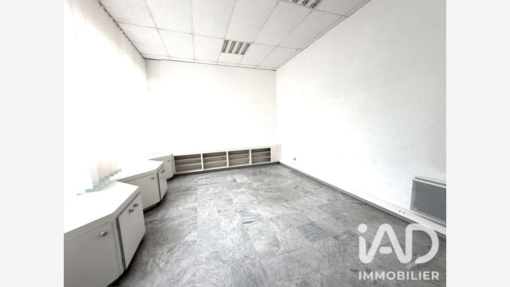 Vente local commercial 78m² en RDC + cave à Tarbes