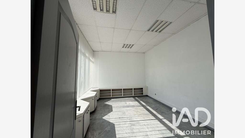 Vente local commercial 78m² en RDC + cave à Tarbes