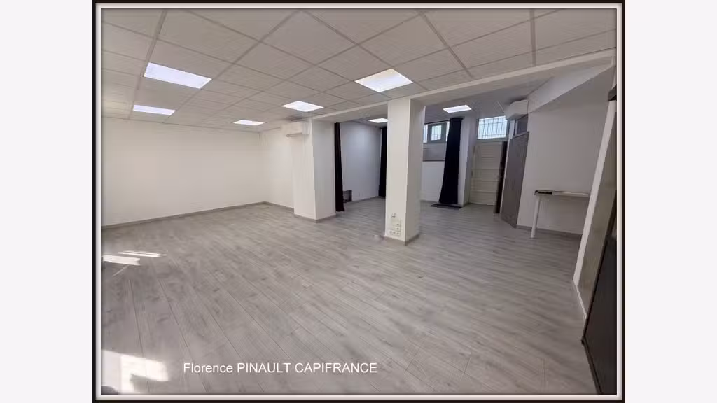 Local/bureau de 104m² à vendre à Tarbes (65)