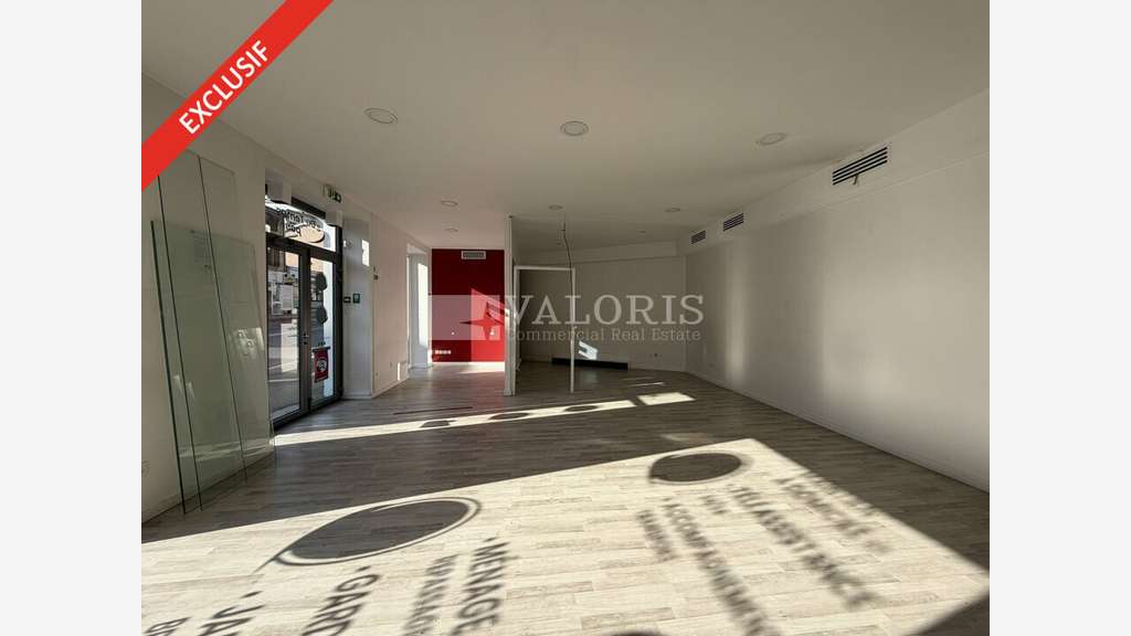 Local commercial 56m² à vendre Tassin la Demi Lune