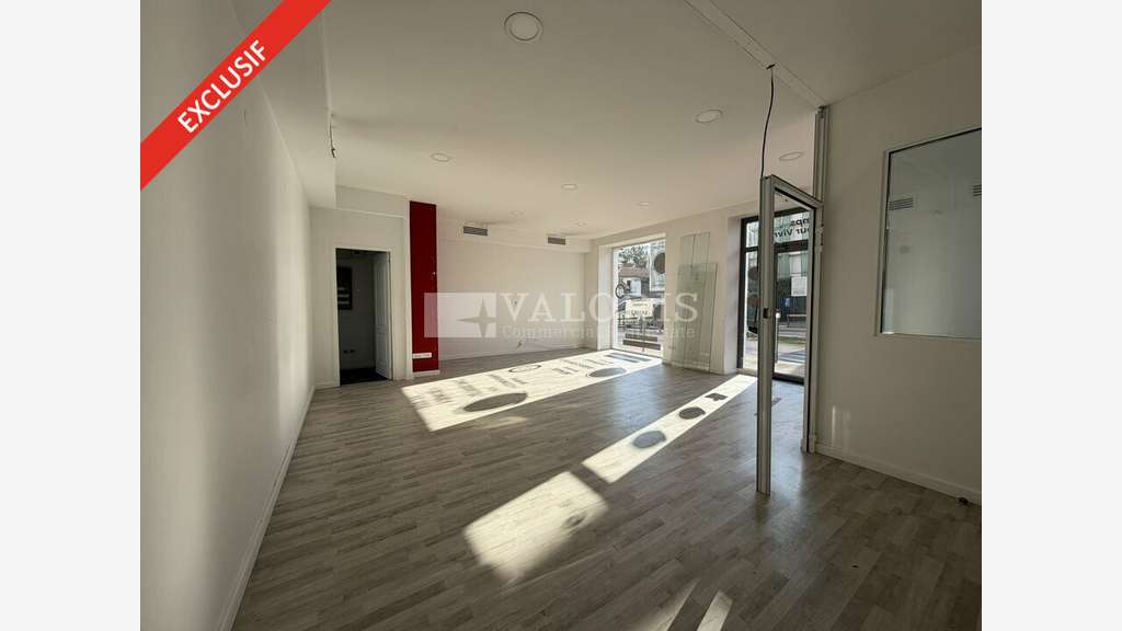 Local commercial 56m² à vendre Tassin la Demi Lune