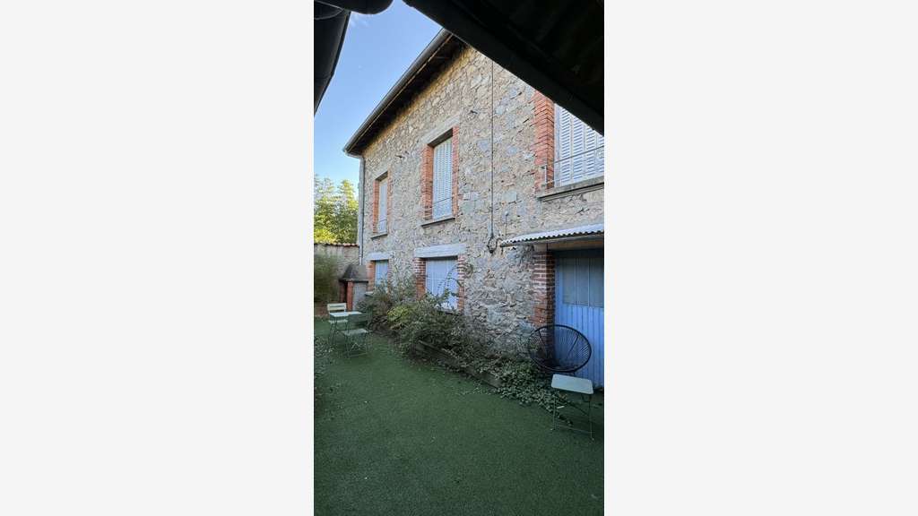 Local commercial 219m² Thiers quartier du Moutier