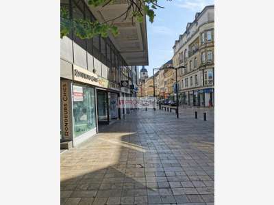 Vente local commercial 148m² Thionville centre