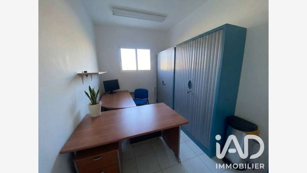 Vente bâtiment artisanal 150m² à Thouaré-sur-Loire