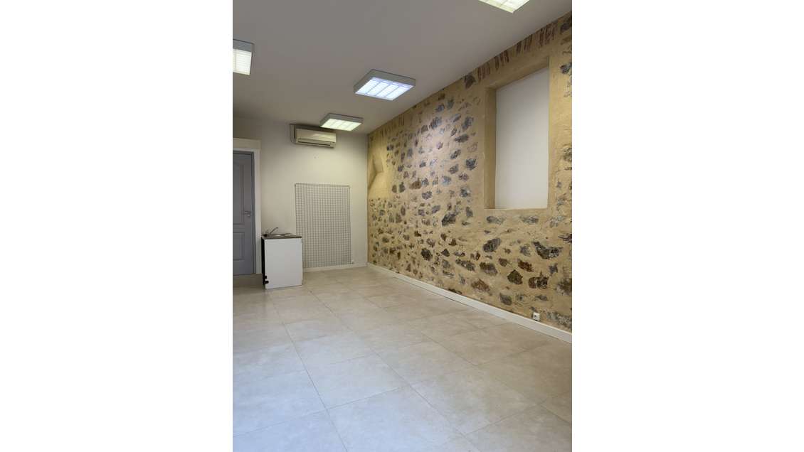 Vente local commercial 27m² Toulon secteur Brunet