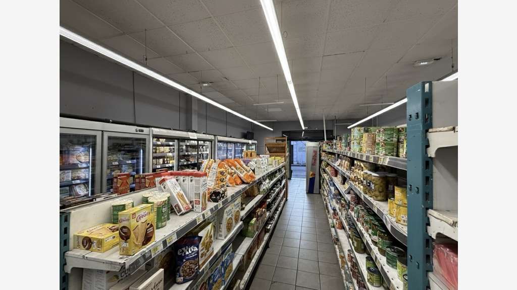 Vente murs commerciaux loués 97m² à Toulon Ouest