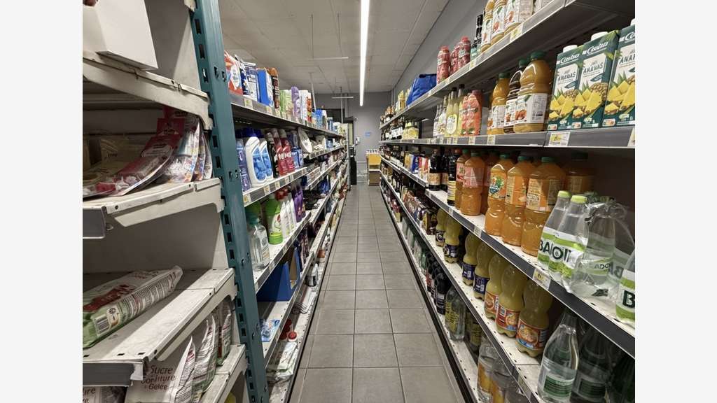 Vente murs commerciaux loués 97m² à Toulon Ouest