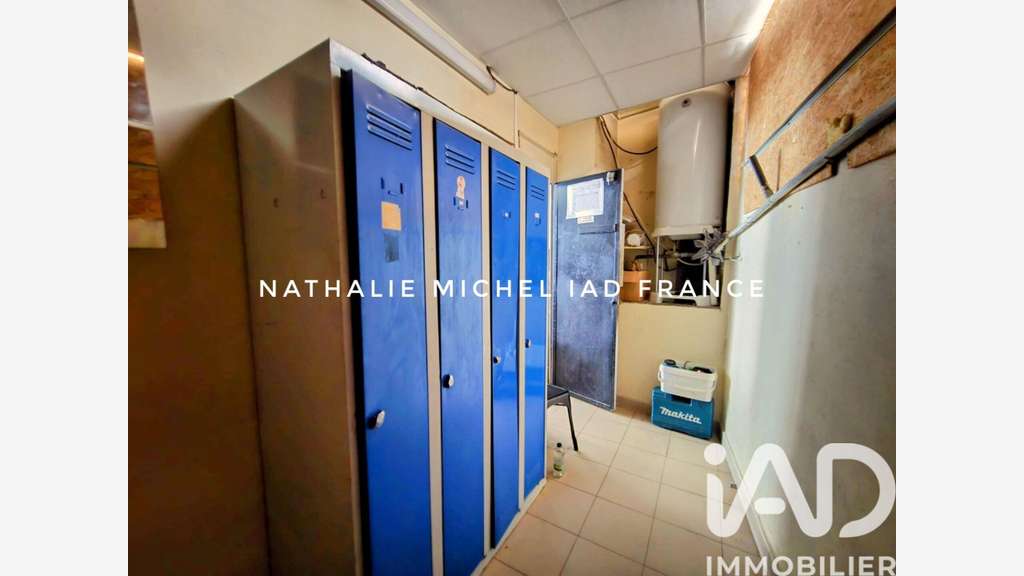 Vente local commercial 216m² à Toulon Est 