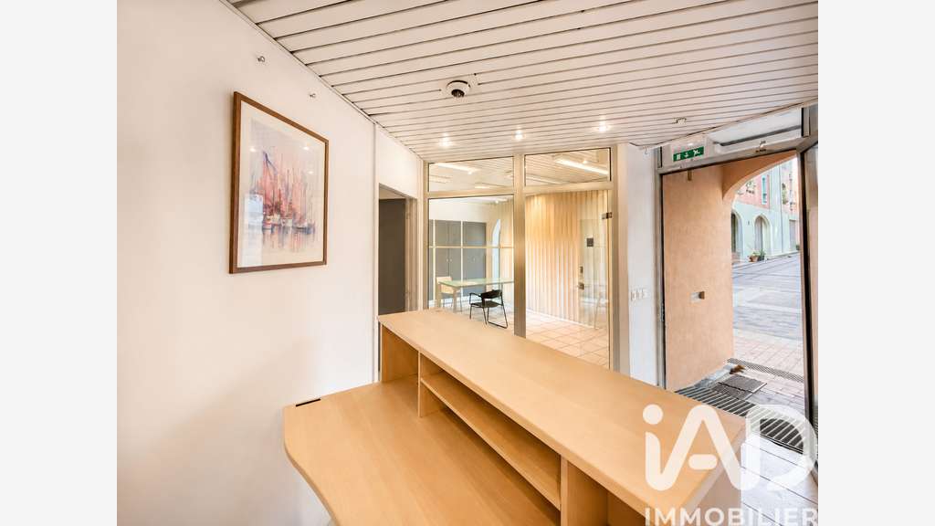 Vente local commercial de 70m² à Toulon
