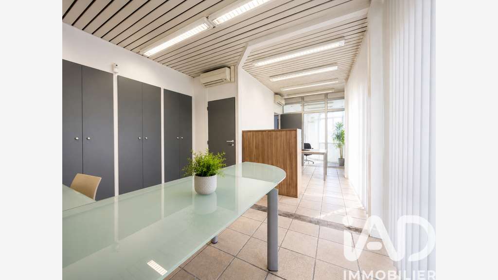 Vente local commercial de 70m² à Toulon
