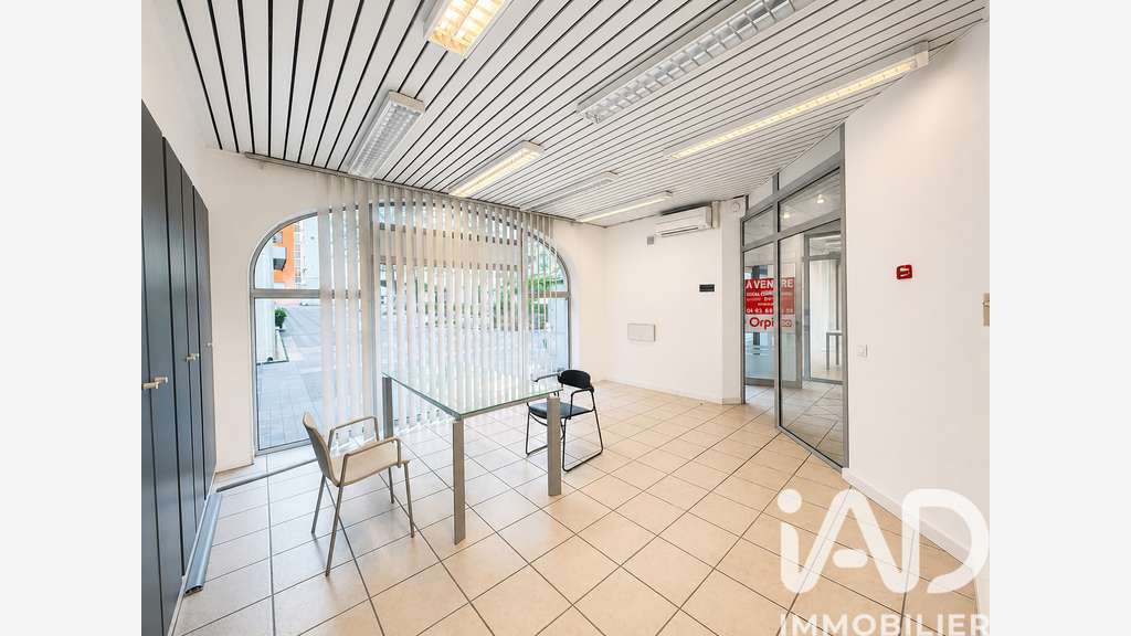 Vente local commercial de 70m² à Toulon
