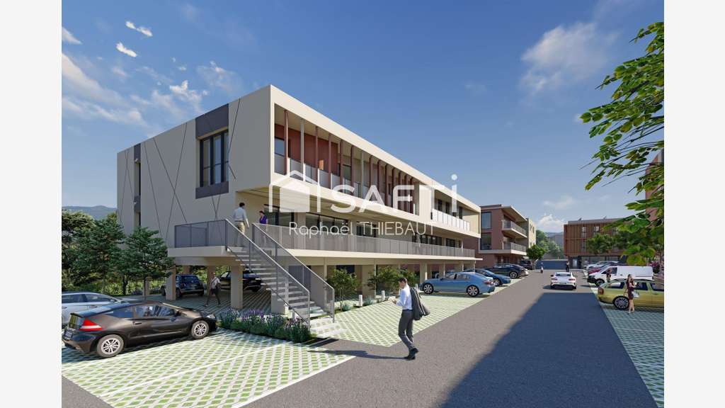 AV local d'activité 75m² Roquebrune sur Argens N7
