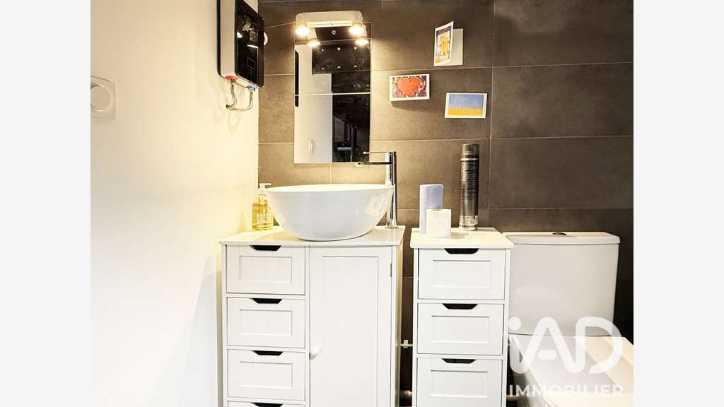 Vente local commercial rénové de 27m² à Toulon