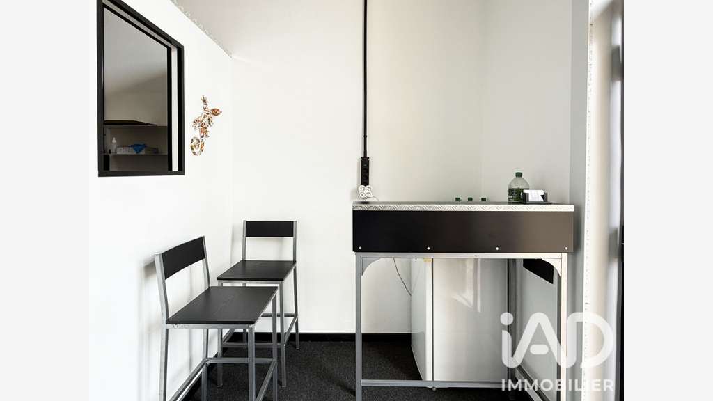 Vente local commercial rénové de 27m² à Toulon