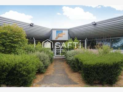 Vente local libre 690m² en ZA dynamique Mondouzil 