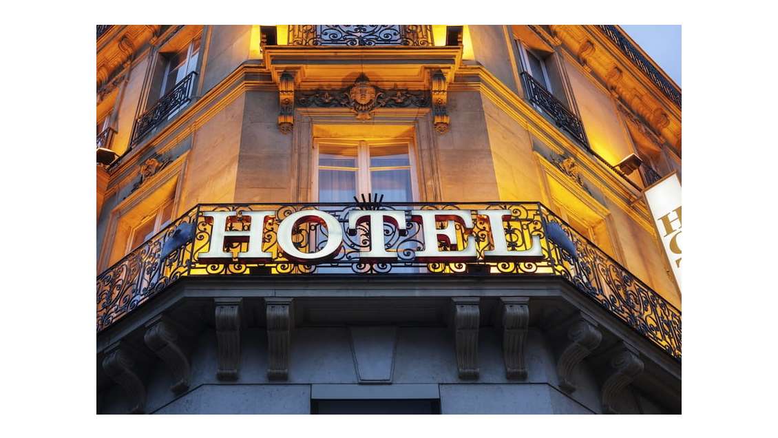 HOTEL-RESTAURANT-MUR ET FONDS