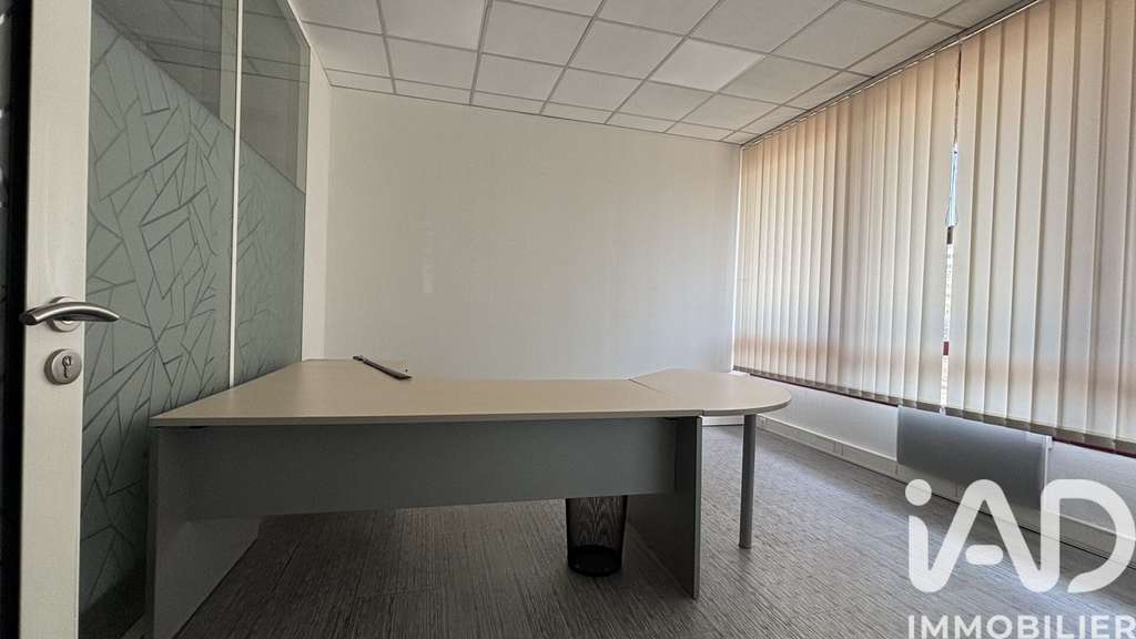 Vente bureaux 100m² RDC avec 4 parkings à Toulouse