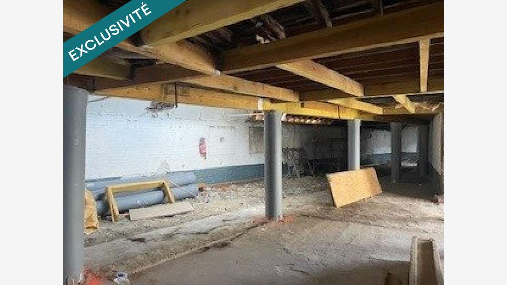 AV plateau brut 180m² avec 3 parkings à Tourcoing