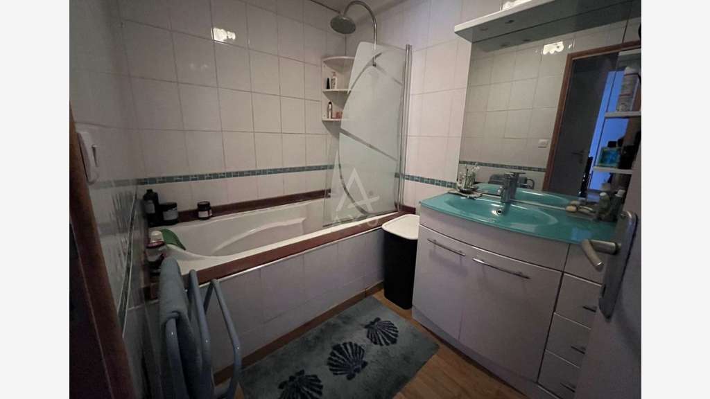 AV immeuble de 260m² fort potentiel à Tourcoing