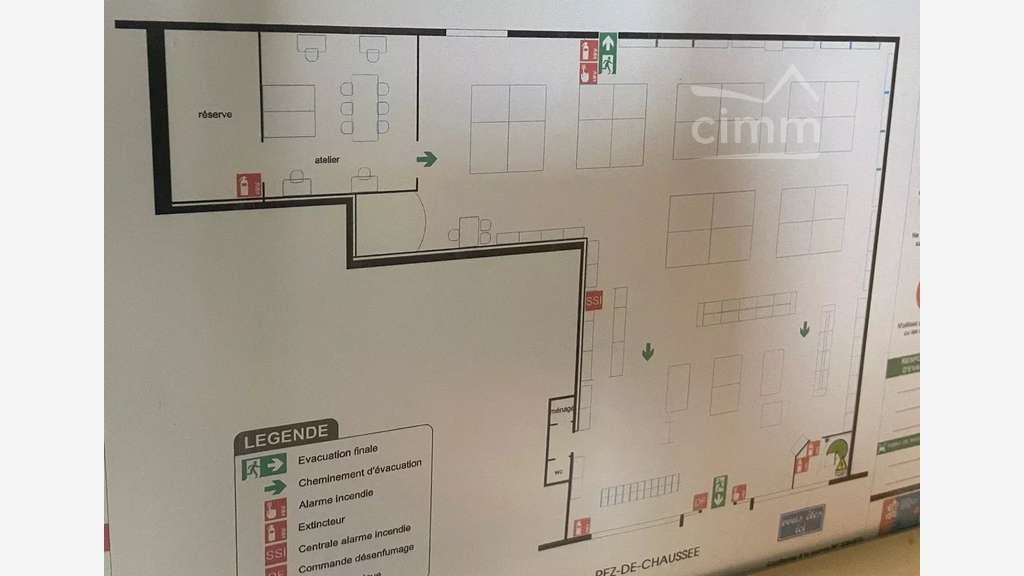 Vente local commercial 480m² refait à neuf à Tours