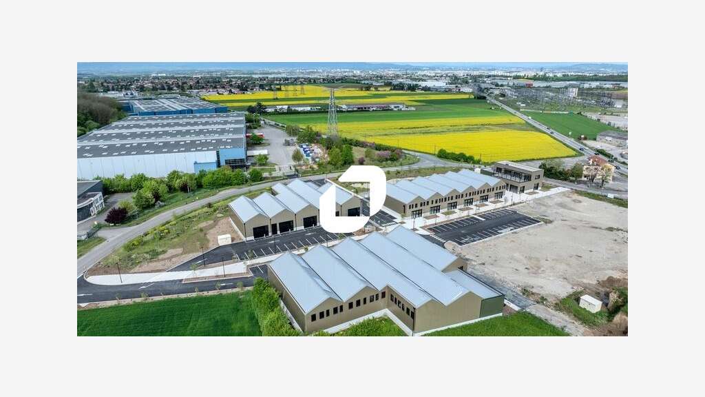 Vente Local commercial 205m² Toussieu