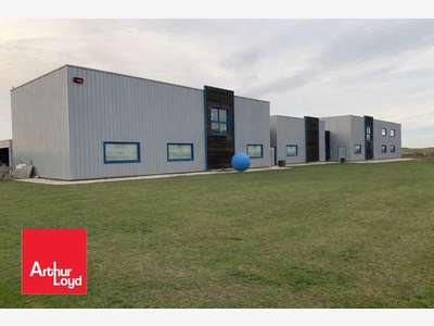 AV local d'activités 1978m² Tremblay-les-Villages