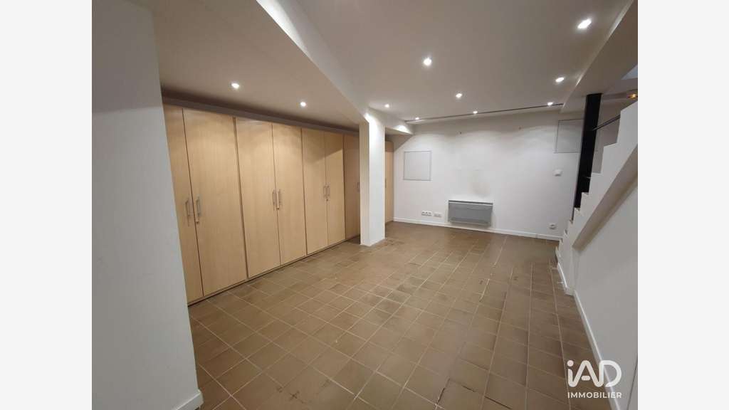 Vente murs commerciaux 213m² à Triel-sur-Seine