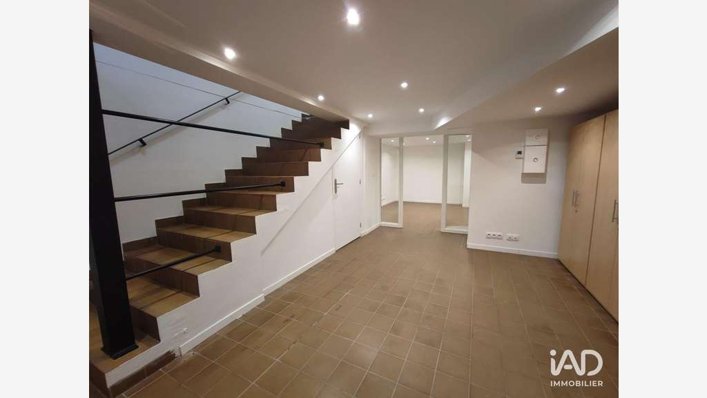 Vente murs commerciaux 213m² à Triel-sur-Seine