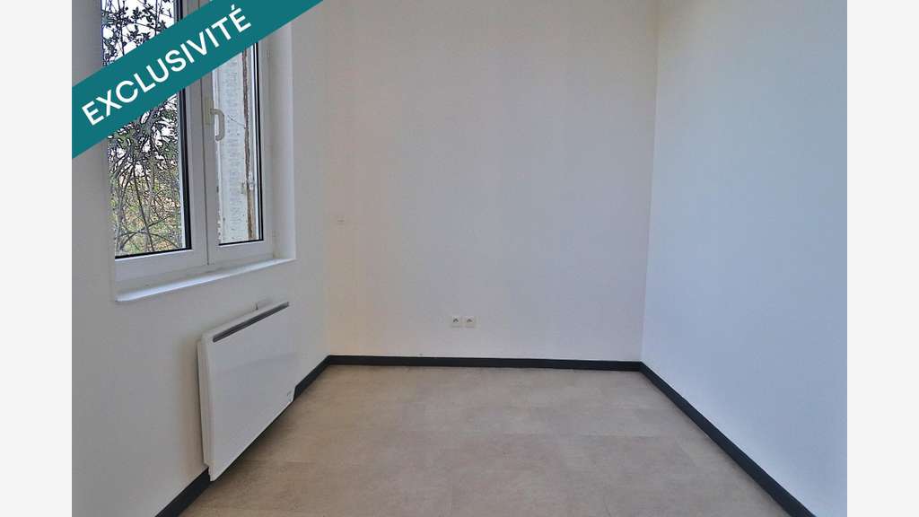 Vente beau local 151m² à Val de Briey