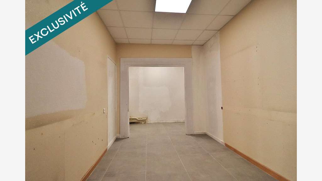 Vente beau local 151m² à Val de Briey