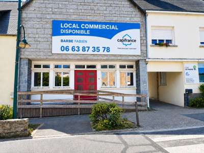 Local/bureau avec garage et grenier à vendre VAL