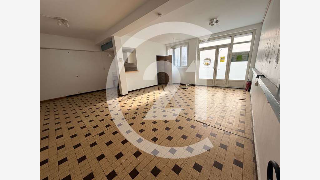 A vendre immeuble commercial à Valence centre