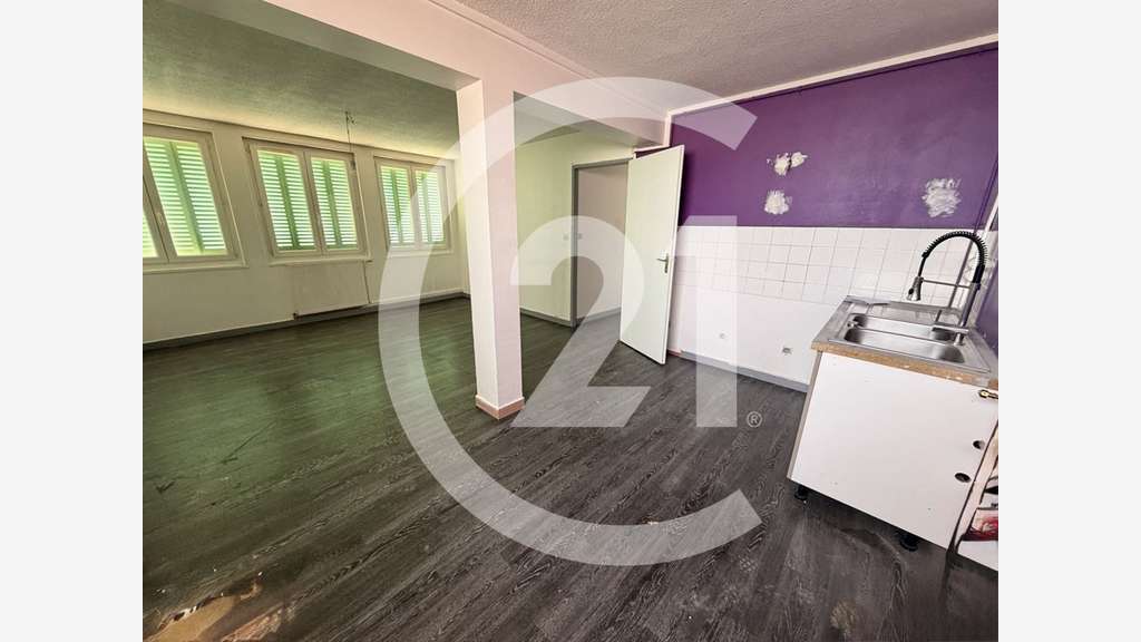 A vendre immeuble commercial à Valence centre
