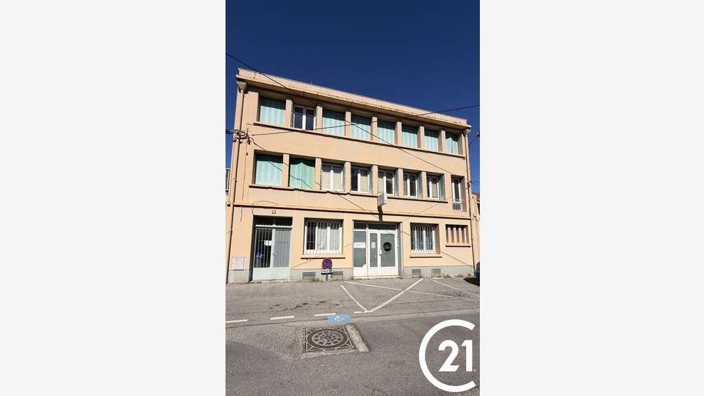 A vendre immeuble commercial à Valence centre
