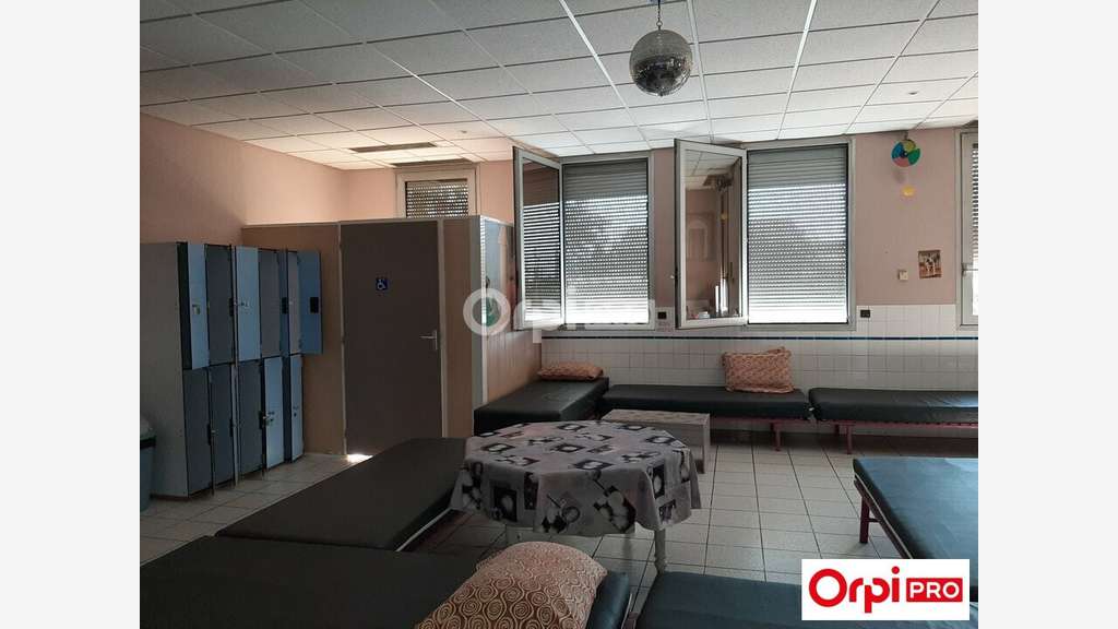 Cède ens immo 200m² en za dynamique Valence