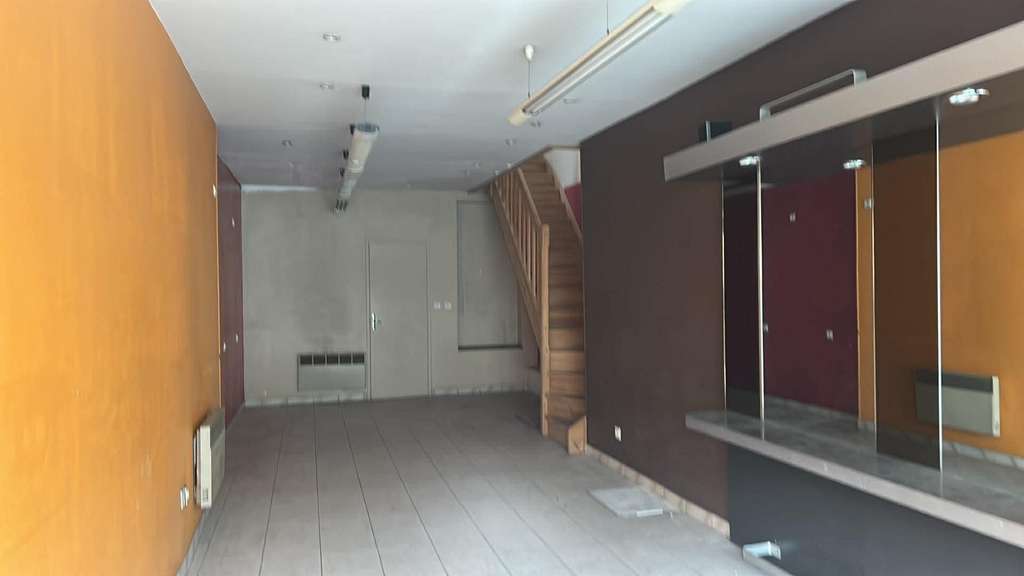 Vente local 70m² à fort potentiel à Valenciennes