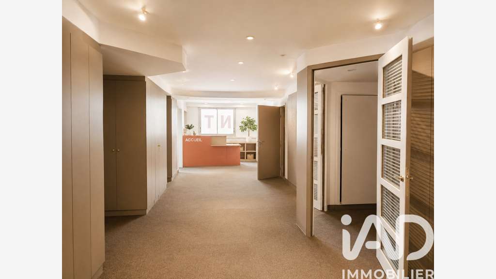 Vente local commercial 426m² à Vandœuvre-Lès-Nancy