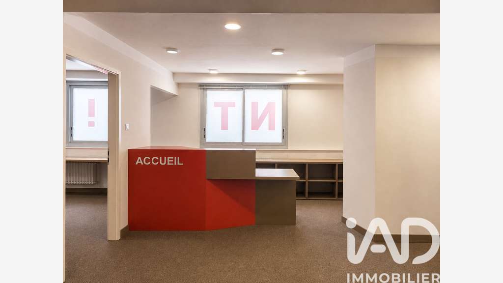 Vente local commercial 426m² à Vandœuvre-Lès-Nancy
