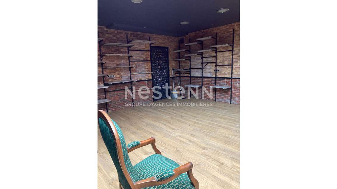 Vente murs commerciaux de 80m² en centre Vannes