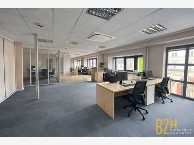 A vendre local commercial 537m² centre de Vannes