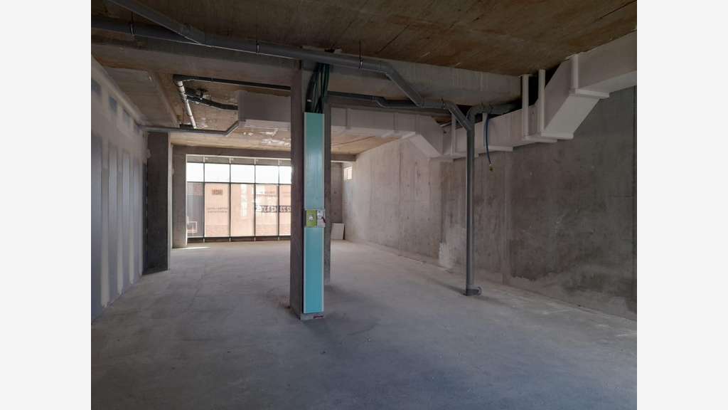 A vendre local commercial 112m² à Vannes centre