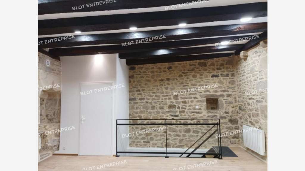 A vendre local commercial de 90m² à Vannes centre