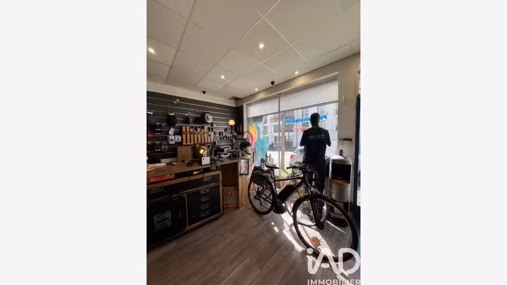 Vente local commercial 224m² fort potentiel Vanves