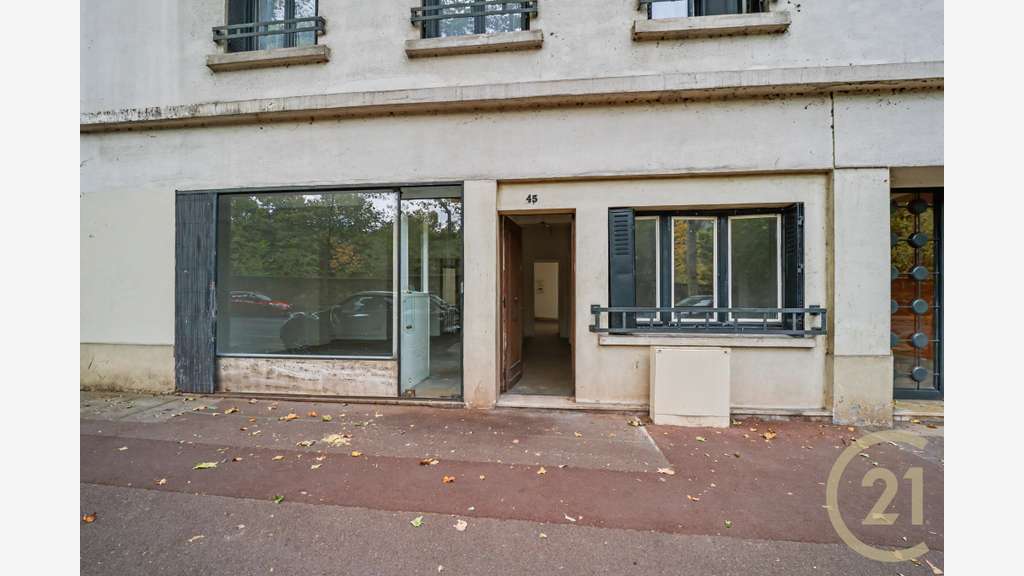 VANVES A LA LISIERE D'ISSY LES MOULINEAUX