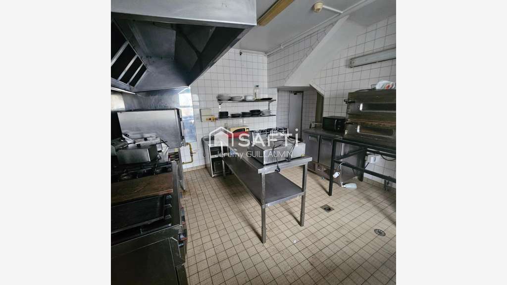 AV ensemble immobilier 335m² Varennes-sur-Allier
